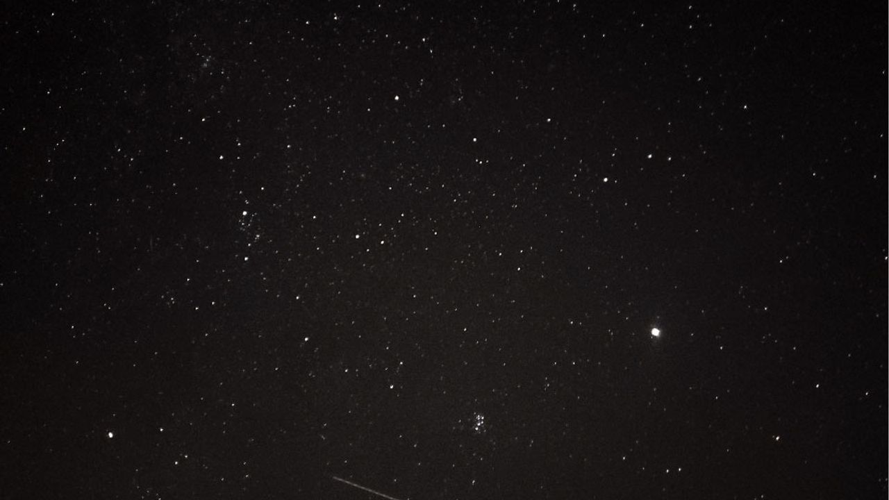 Perseid Meteor Yağmurunu Fotoğraflayarak Doyumsuz Görüntüler Oluşturdu