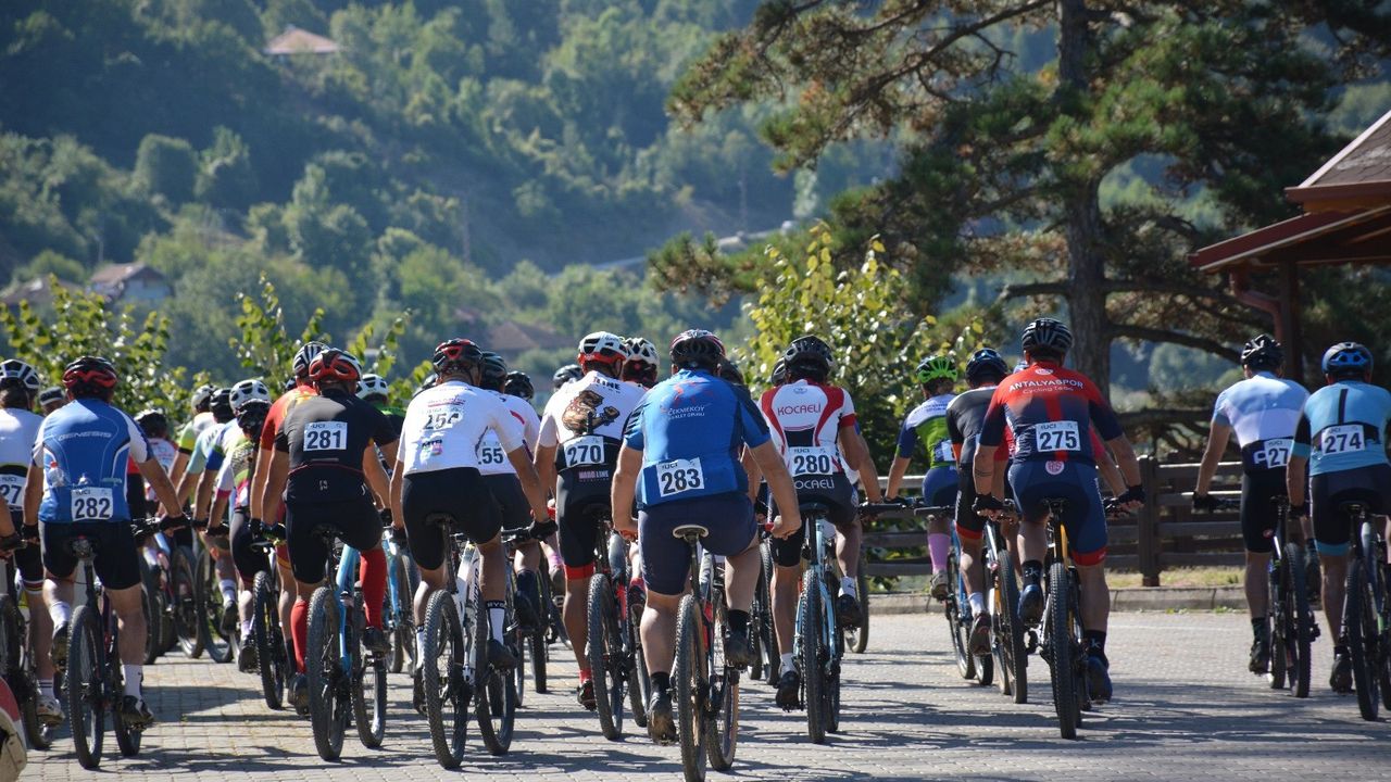 13. Uluslararası Dağ Bisiklet Yarışları'nda kazananlar belli oldu