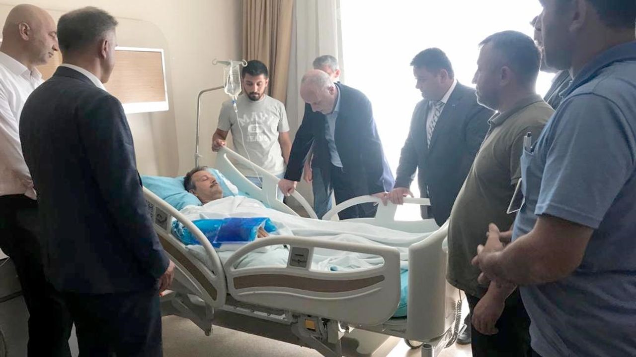 TÜRK-İŞ Genel Başkanı Atalay ve Yeşil’den yaralı madenciye ziyaret