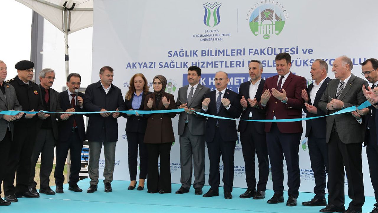 SUBÜ’nün yeni sağlık eğitimi binası törenle açıldı