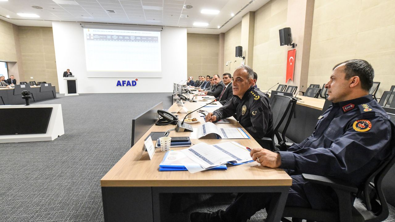 Kastamonu'da İl Güvenlik ve Asayiş Koordinasyon Merkezi Toplantısı yapıldı