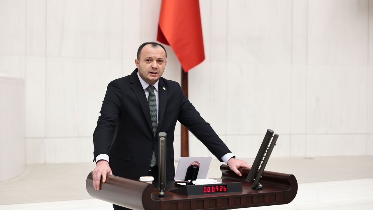 Akgül’den Meclis’te çıraklık çıkışı: ‘Çırak yoksa usta da yok!’”