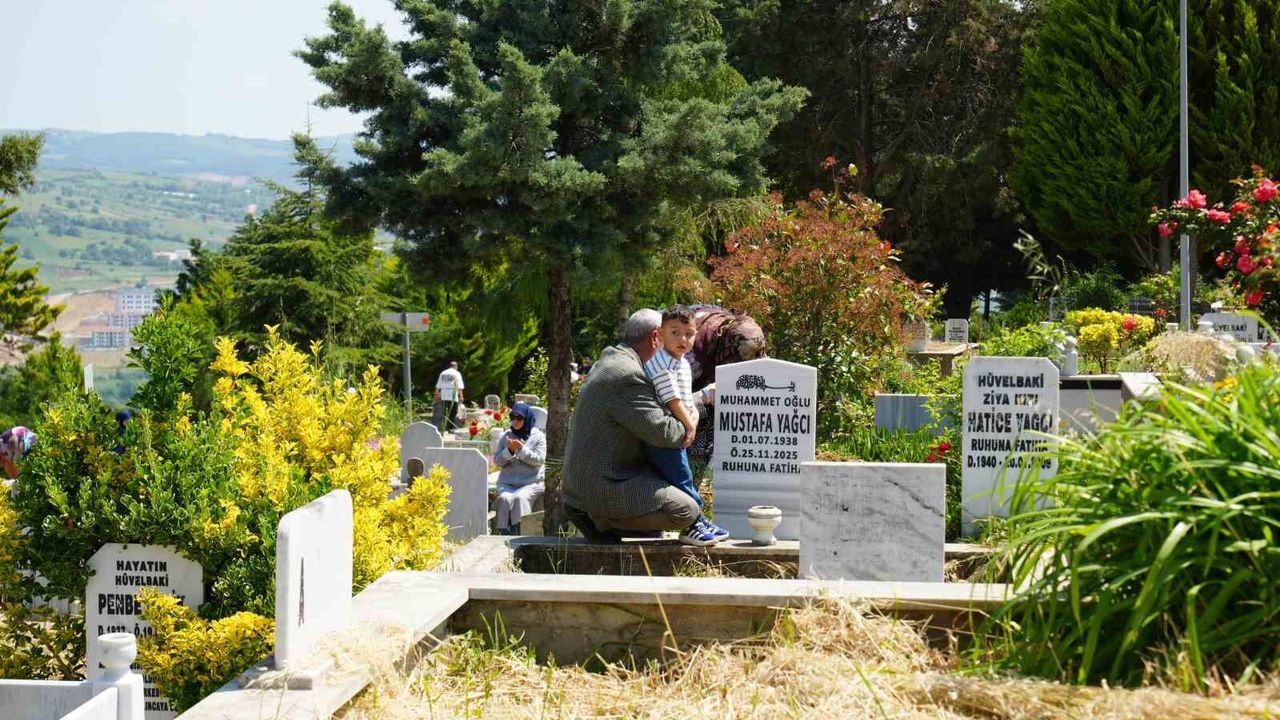 Bayramı eksik karşılayanlardan duygu dolu ziyaret