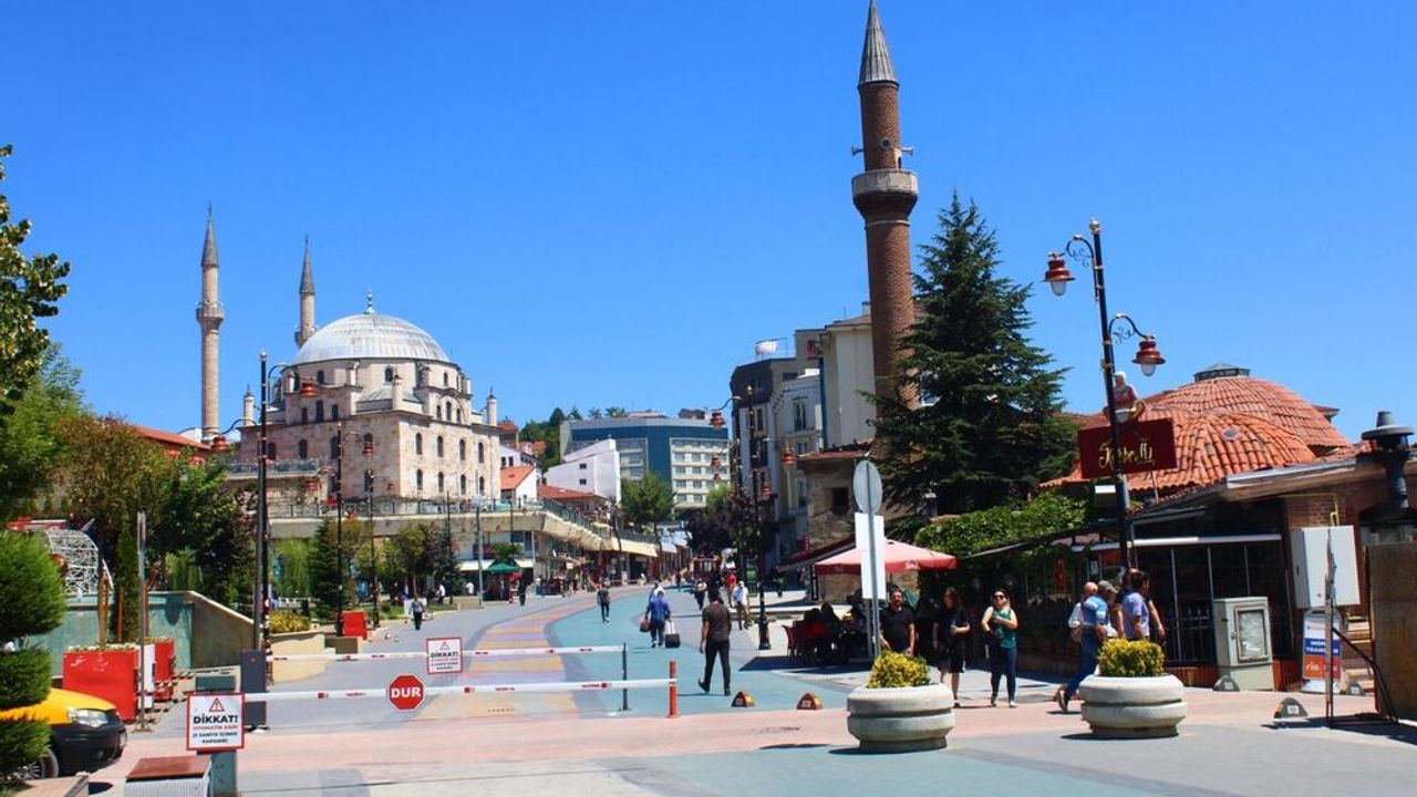 12 Haziran kararı belli oldu resmi tatil var mı?