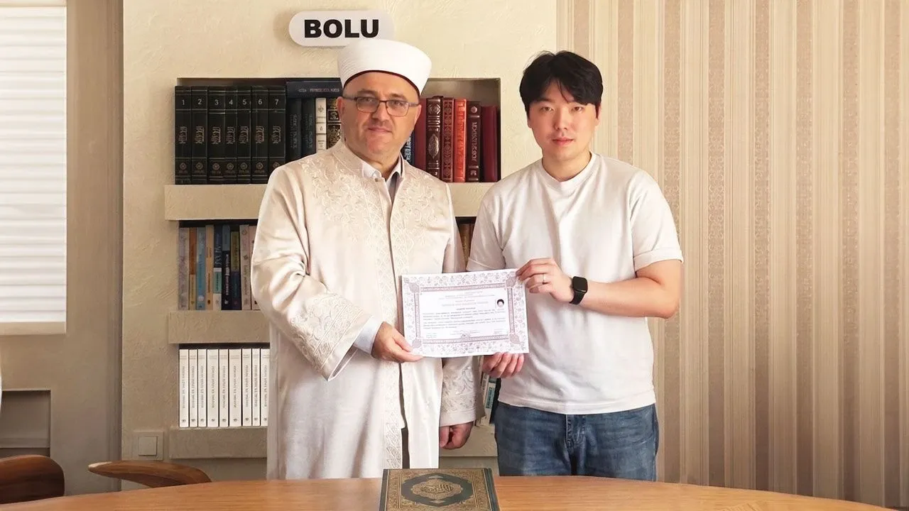 İslamı araştıran Güney Koreli Seungjın Hong, Bolu’