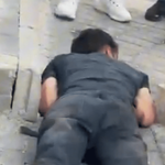 20 yaşındaki genç tüfekle ayağından vuruldu