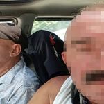 Ev arkadaşını kafasını çekiçle ezerek öldürdü