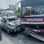 Halk otobüsü ile otomobil çarpıştı: 6 yaralı