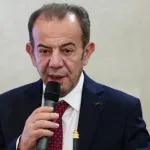 Tanju Özcan mahkemede fenalaştı