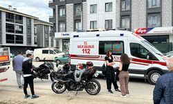 Düzce'de çarpışan iki motosikletin sürücüleri yerde sürüklendi