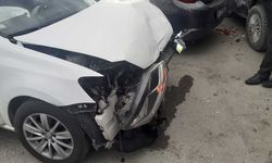 Karabük'te Zincirleme Trafik Kazasında 1 Kişi Yaralandı