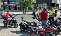 Kasksız motosikletlilere ceza yağdı