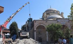 Cedidiye Cami minareleri yenileniyor