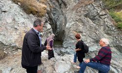 Kastamonu'nun saklı cenneti Gürleyik Şelalesi, sonbaharda ziyaretçilerine görsel şölen sunuyor