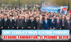 Bolu'da MHP Teşkilatı, anma töreninde "Atatürk" pankartı açtı