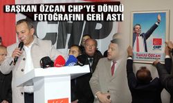 CHP'ye dönen Tanju Özcan, indirilen fotoğrafını geri astı