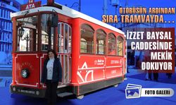 Nuriye Öztürk, tramvayla mekik dokuyor