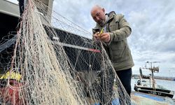 Düzce'de balıkçılar 42 yıldır aynı barınaktan denize açılıyor