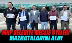 MHP Belediye Meclis Üyeleri mazbatalarını aldı