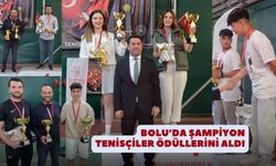 Bolu'da şampiyon tenisçiler ödüllerini aldı