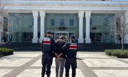 Yangın şüphelisi çalılık alanda yakalandı