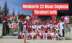 Miniklerin 23 Nisan Coşkusu Yürekleri Isıttı