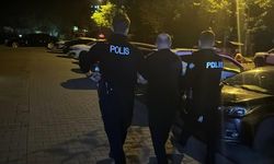 İSTANBUL - Esenyurt'ta baba tartıştığı oğlunu silahla yaraladı