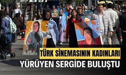 Türk Sinemasının Kadınları “Yürüyen Sergi”de Hayat Buldu