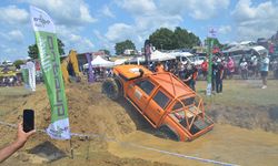 Off-road tutkunları Kocaeli'de düzenlenen festivalde buluştu