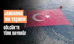 Jandarma, Gölcük Tabiat Parkı gölünde, Türk bayrağı açarak, 186’ncı yılı kutladı