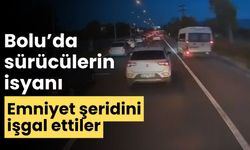 Bolu’da sürücülerin isyanı emniyet şeridini işgal ettiler