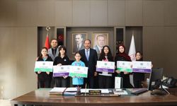 Bolu’da öğrenciler, sağlıklı geleceğe sanat ve edebiyatla dikkat çekti