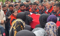 Eşi tabutuna son kez sarıldı, babası namazını kıldırdı: AFAD personeline hüzünlü veda