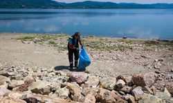 Sapanca Gölü'nde 200 personelle temizlik çalışması yapıldı