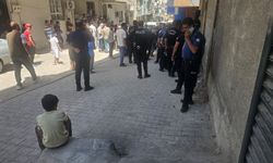 Eşini öldürüp intihar süsü verdi