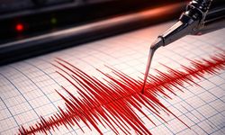 Gece boyunca beşik gibi sallandılar 62 deprem meydana geldi