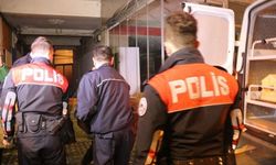 Kocasından ayrılarak kendisine sığınan kızını öldürdü