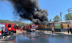 Kocaeli'deki boya fabrikası yangınında acı haber: 1 işçi hayatını kaybetti