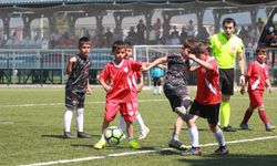 Bolu'da Mini Minikler Futbol Turnuvası başladı