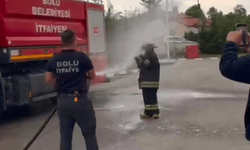 İtfaiye stajının sonu sulu şakayla bitti