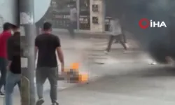 Sokak ortasında benzinle kendini yaktı