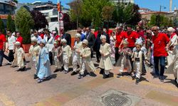 Bolu'da ihtiyaç sahibi çocuklar için sünnet şöleni düzenlendi