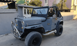 74 yıllık cipini, 1 buçuk yıllık çalışmayla restore etti