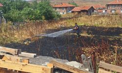 2 köy ve 1 mahallede ot yangını