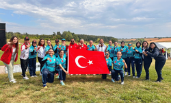 BOLULU MELİKE KRİKET MİLLİ TAKIMI İLE ROMANYA’DA ŞAMPİYON OLDU