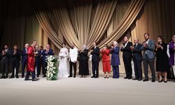 Türkiye bu düğünü konuşuyor 34 kişi nikah şahidi oldu