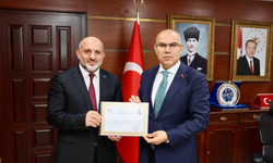 Ataması yapıldı, başarı belgesiyle uğurlandı