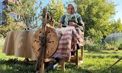 Bolu’da, 90 yaşında çıkrık geleneğini yaşatıyor!