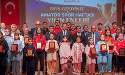 Bolu’da yılın enleri ödüllerini aldı