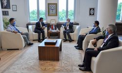 Başkan Allar'dan Rektör Alişarlı'ya ziyaret